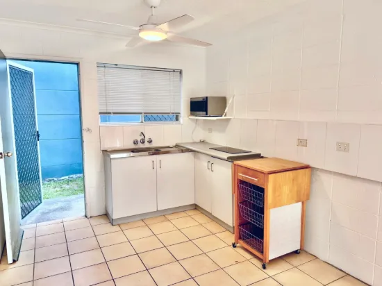 Unit 1/39 Brisbane Rd, Mooloolaba, Qld 4557-Image