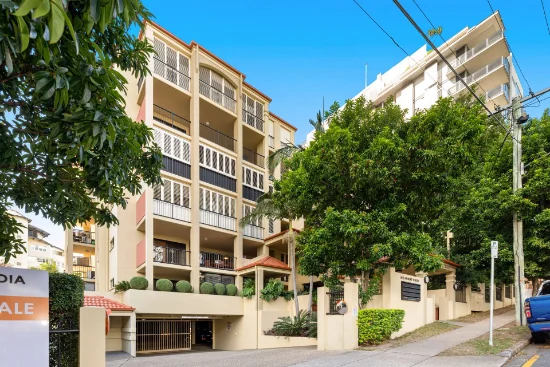 Unit 13/64 Lambert St, Kangaroo Point, Qld 4169 - For Rent