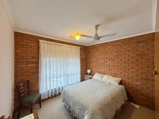 Unit 2/127 High Street, Cobram, Vic 3644-Image