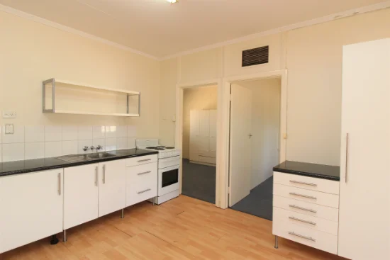 Unit 2/17 Banks Cres, Mount Isa, Qld 4825