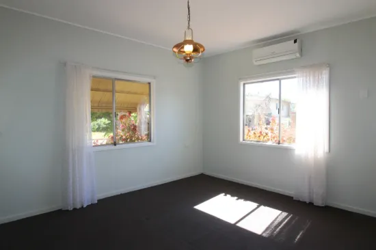 Unit 2/18 Cook Street, Mount Isa, Qld 4825