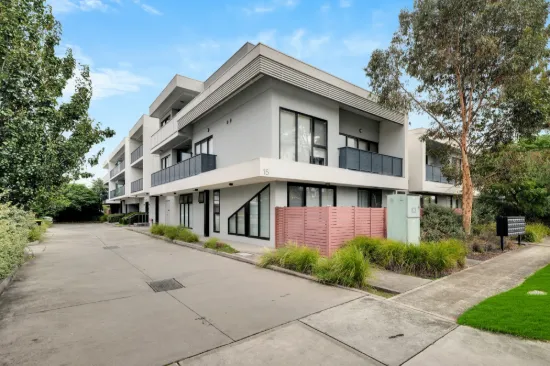 Unit 204/15 South Street, Hadfield, Vic 3046