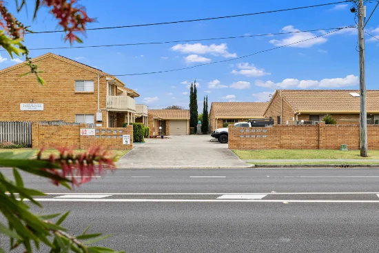 Unit 4/84 Ashmole Road, Redcliffe, Qld 4020
