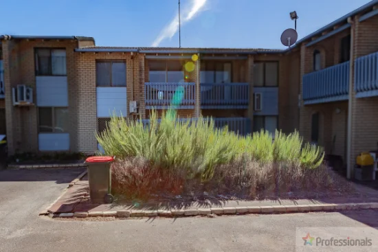 Unit 5 48 Moore Street, Manjimup, WA 6258 - For Rent