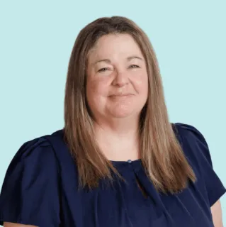 Veronica Hughes - Real Estate Agent