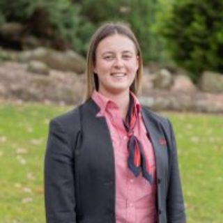 Emily Reynolds - Real Estate Agent