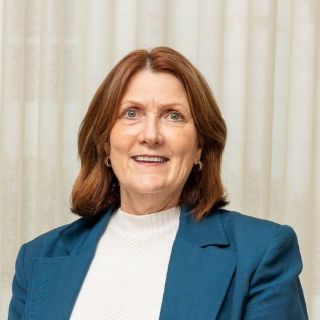 Sandy  Roulston - Real Estate Agent