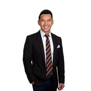 Toby Chan - Real Estate Agent