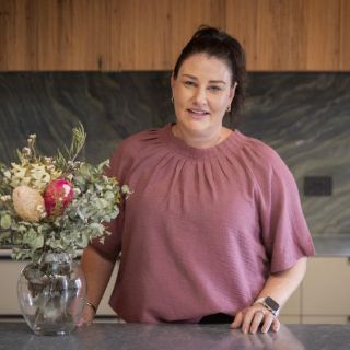 Nicole Boni - Real Estate Agent