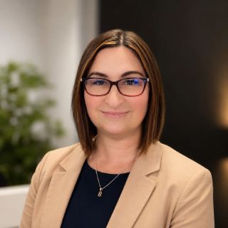 Belinda Mathews-Bennett - Real Estate Agent