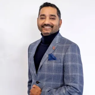 Rishi Vohra - Real Estate Agent