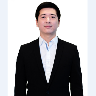 Sky Shijia Ye - Real Estate Agent