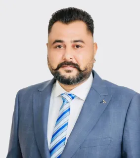 Vikas Aneja - Real Estate Agent