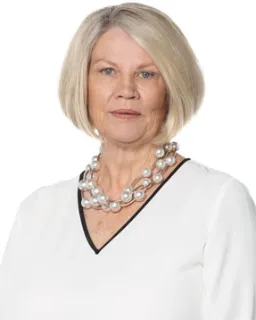 Christine Young - Real Estate Agent