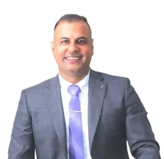 Garry  Thandi - Real Estate Agent