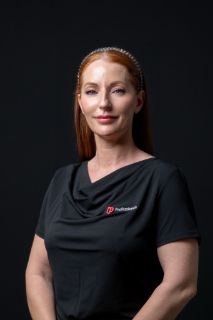 Vanessa Tocker - Real Estate Agent