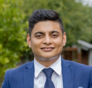 Varun Sharma - Real Estate Agent