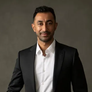 Vas Selvaraj - Real Estate Agent