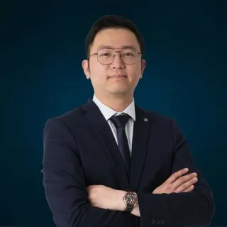Vincent Chong - Real Estate Agent