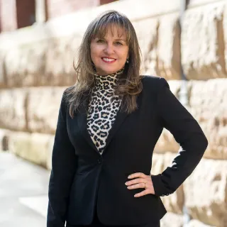 Vera Kidd - Real Estate Agent