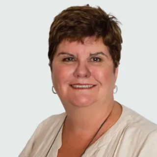 Vicki  Bidner - Real Estate Agent