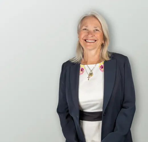 Vicki Richards - Real Estate Agent at Belle Property - Hope Island