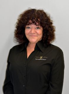 Vicki Squires - Real Estate Agent