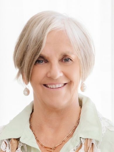 Vicki Stewart - Real Estate Agent at McGrath - Mooloolaba