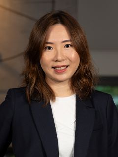 Vicky Chen - Real Estate Agent