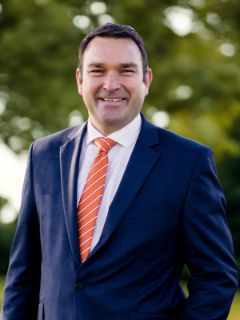 Victor Johnston - Real Estate Agent