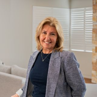 Victoria Kidd - Real Estate Agent