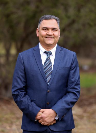 Vikas Savaliya - Real Estate Agent at The Eleet