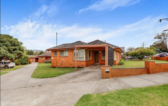 1/1 Royal Avenue, Essendon North, Vic 3041