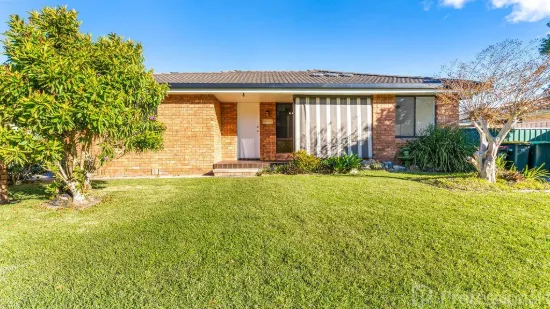 1/15 Fairways Crescent, Forster, NSW 2428