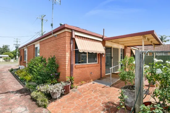 1/15 Waratah Avenue, Woy Woy, NSW 2256