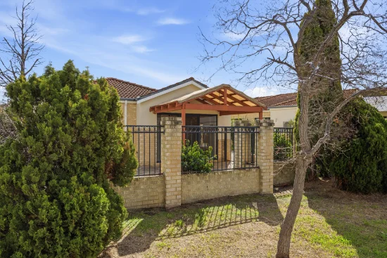 1/17 Lowther Terrace, Nollamara, WA 6061