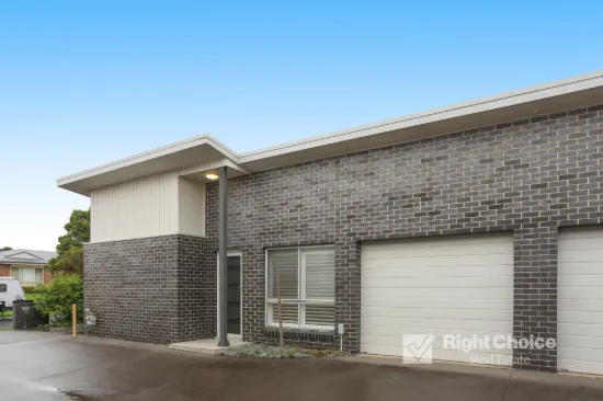 1/21 Tabourie Close, Flinders, NSW 2529