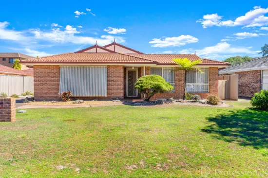 1/30 Pacific Parade, Tuncurry, NSW 2428