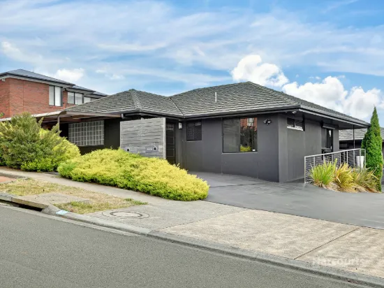 1/4 Highclere Court, Howrah, Tas 7018