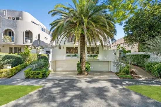 1/44 Tedder Avenue, Main Beach, Qld 4217-Image