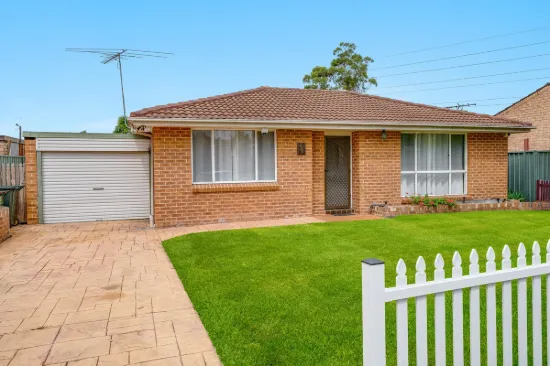 1/5 Woodvale Close, Plumpton, NSW 2761