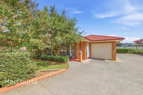 1/7 Burns Avenue, Macquarie Fields, NSW 2564