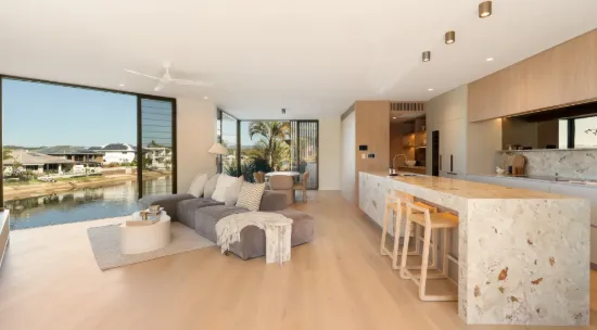 1/82 Townson Avenue, Palm Beach, Qld 4221