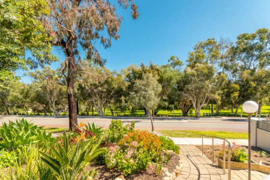1/89 Davies Road, Claremont, WA 6010