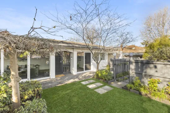 1/910 Burke Road, Deepdene, Vic 3103