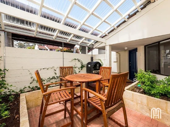 10/24 Davies Road, Claremont, WA 6010