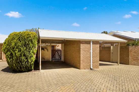 10/8 Ashford Avenue, Rockingham, WA 6168