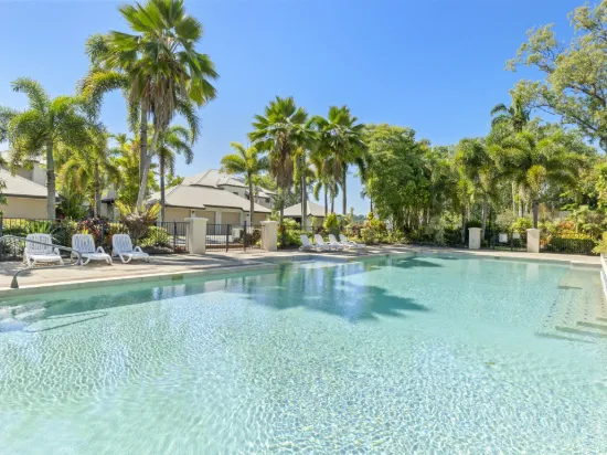 12/5-7 Arlington Esplanade, Clifton Beach, Qld 4879-Image