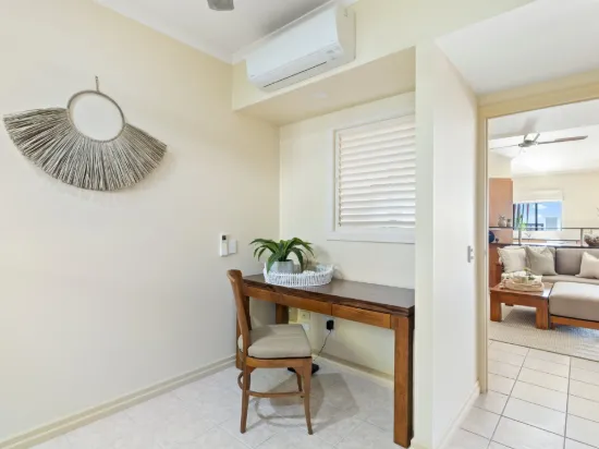 12/5-7 Arlington Esplanade, Clifton Beach, Qld 4879-Image