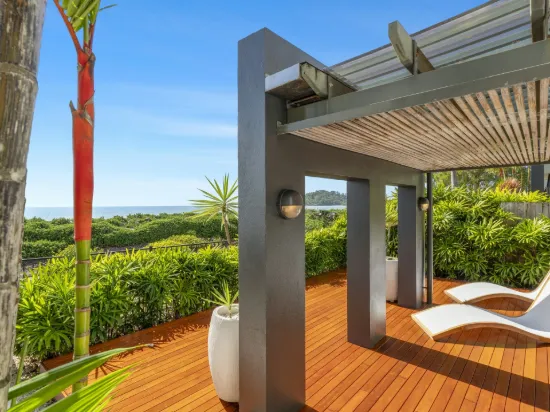 12/5-7 Arlington Esplanade, Clifton Beach, Qld 4879-Image